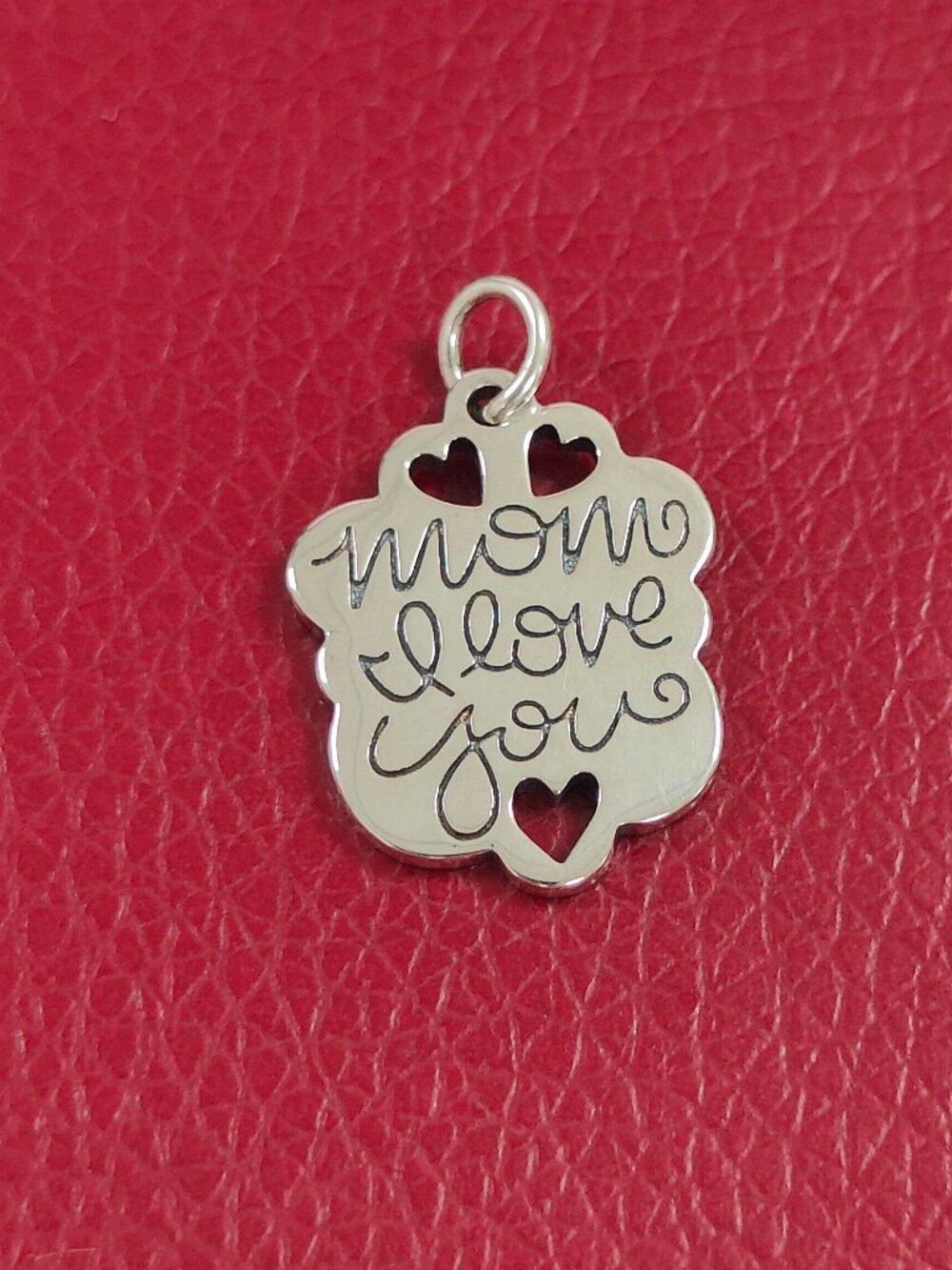 James Avery Mom I Love You Charm Sterling Silver Pendant Gift with box